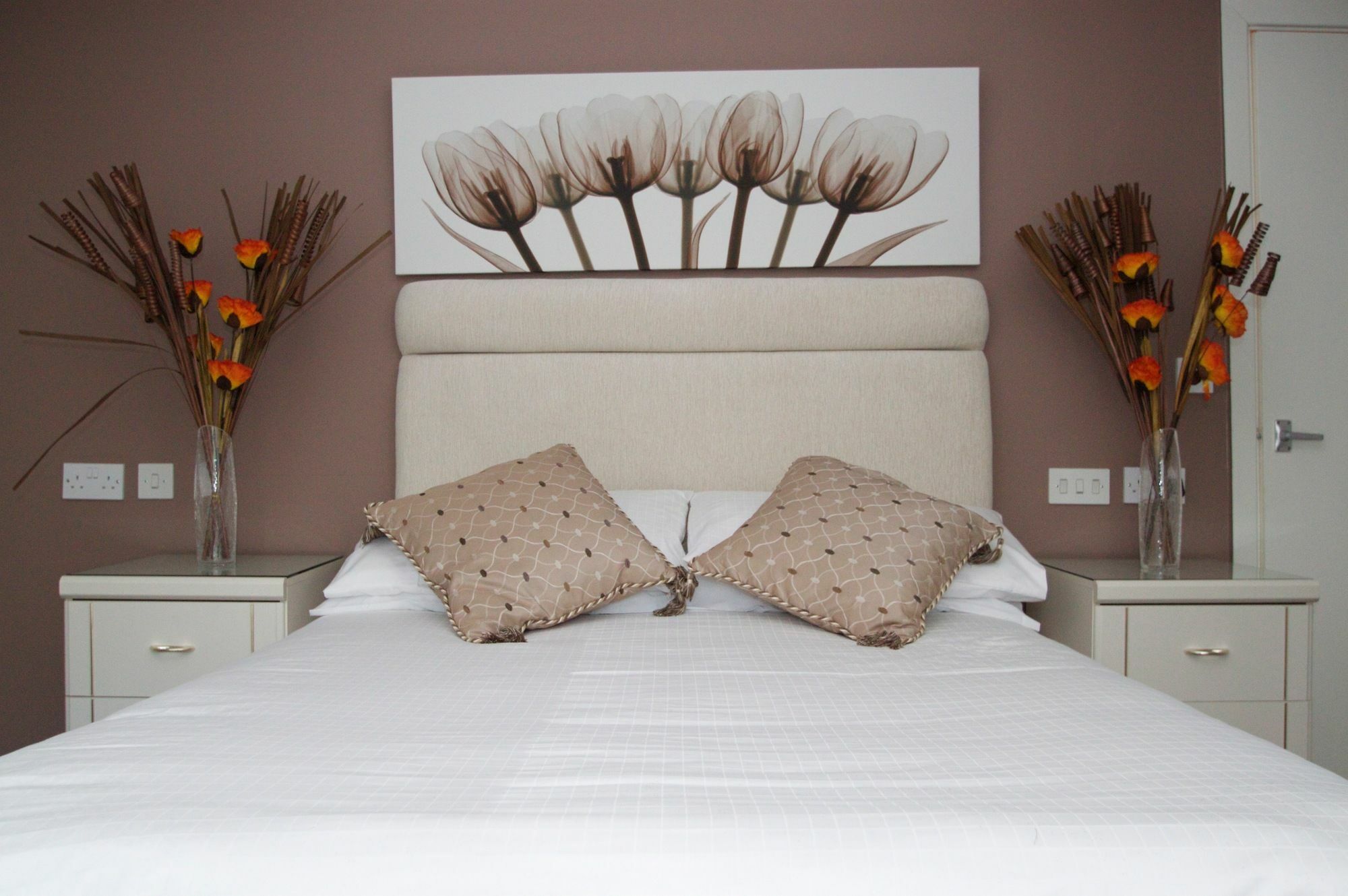 La Suisse Serviced Apartments Manchester Exterior foto