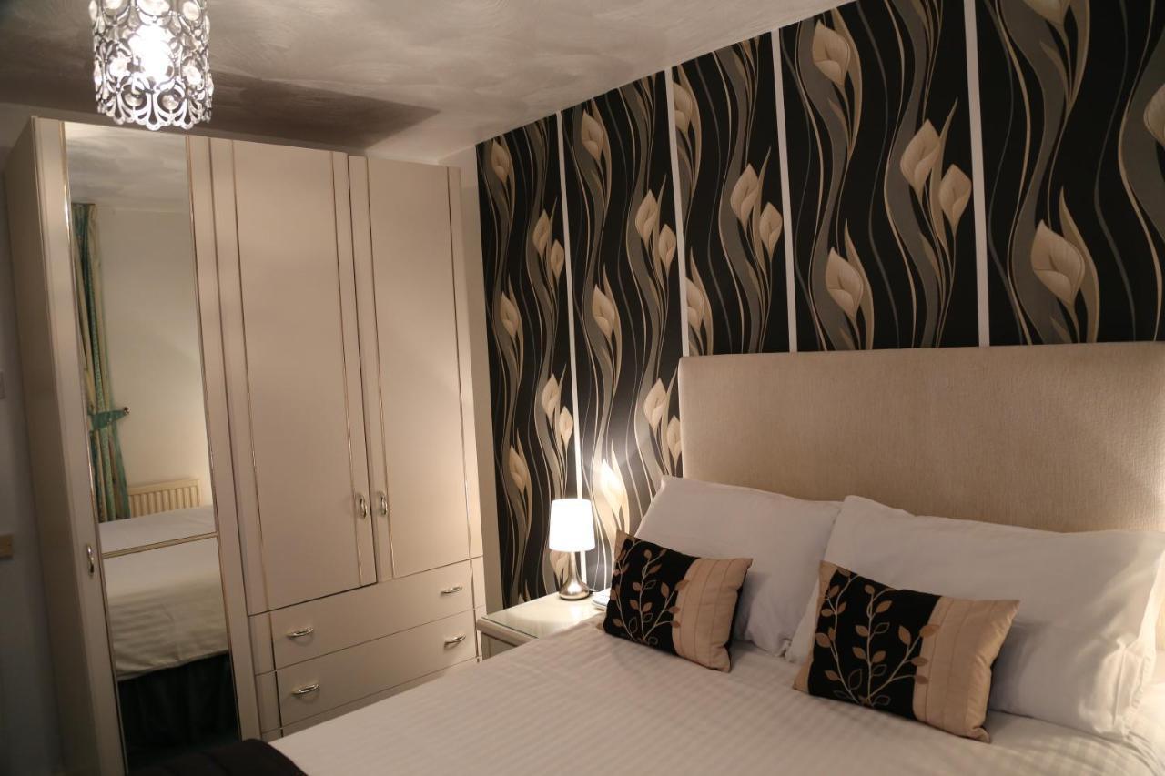 La Suisse Serviced Apartments Manchester Exterior foto