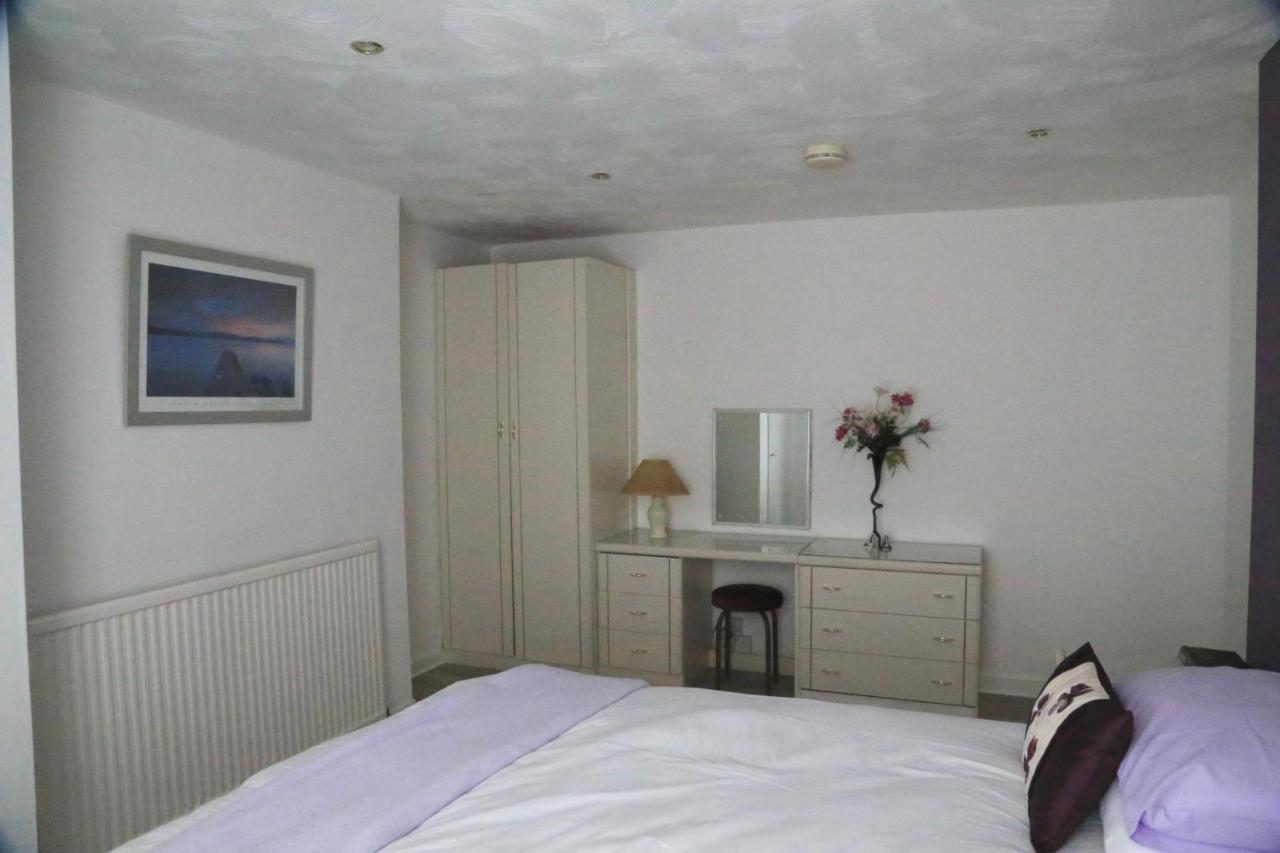 La Suisse Serviced Apartments Manchester Exterior foto